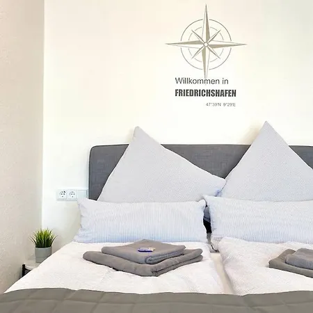 Auszeit Relax: Lakeside Retreat With Balcony And Parking Apartment *